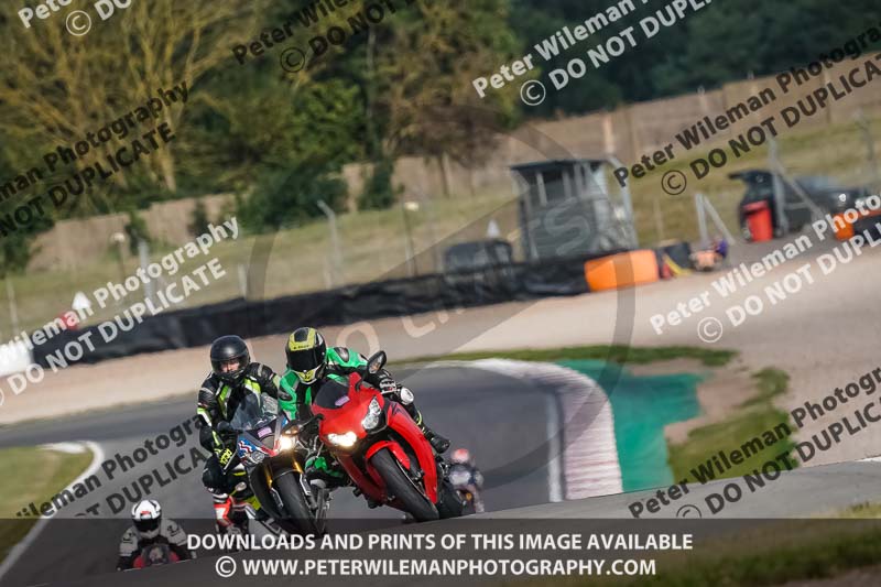 donington no limits trackday;donington park photographs;donington trackday photographs;no limits trackdays;peter wileman photography;trackday digital images;trackday photos